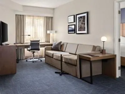 By Marriott Chicago Naperville/warrenville 3* Warrenville