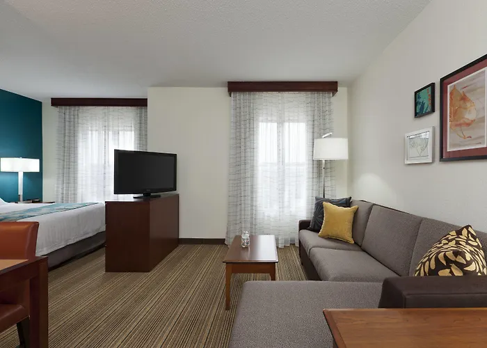 Hotel By Marriott Chicago Naperville/warrenville