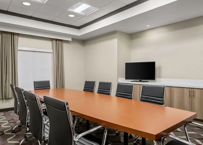 By Marriott Chicago Naperville/warrenville Warrenville