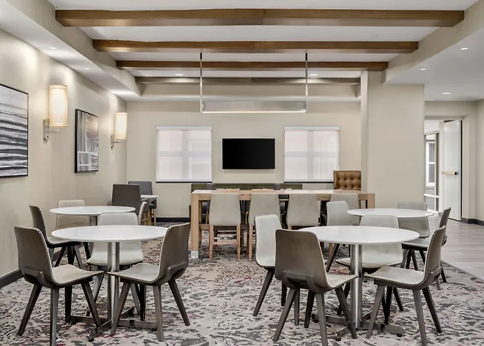 Hotel By Marriott Chicago Naperville/warrenville
