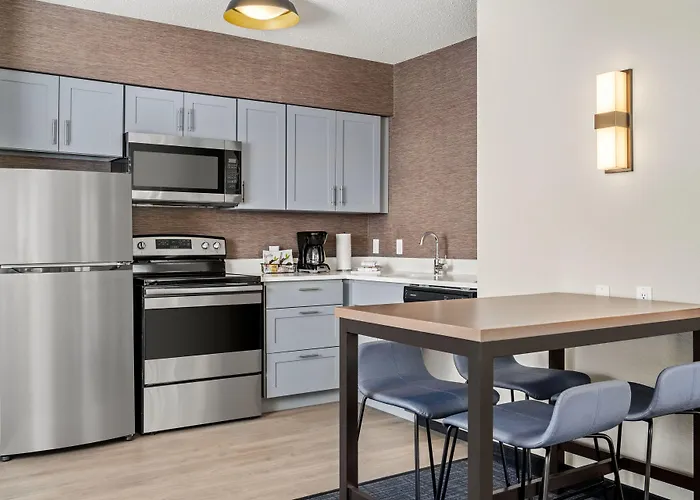 Hotel By Marriott Chicago Naperville/warrenville Warrenville