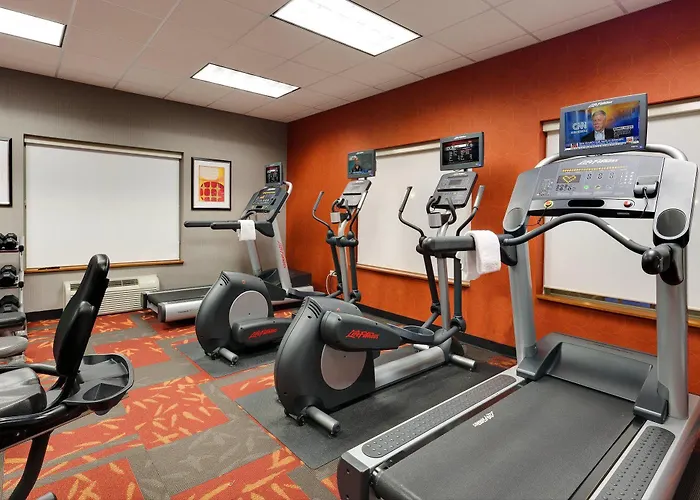 By Marriott Chicago Naperville/warrenville 3*